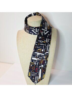 ALYNN NECKWEAR 100% Silk Tie Mr. Fixit Tools Blue 3.75" x 56" Made In USA
